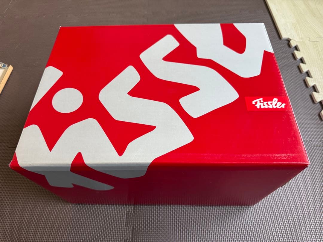 未開封品 フィスラー圧力鍋4.5Lガラス蓋付 プレミアムプラス