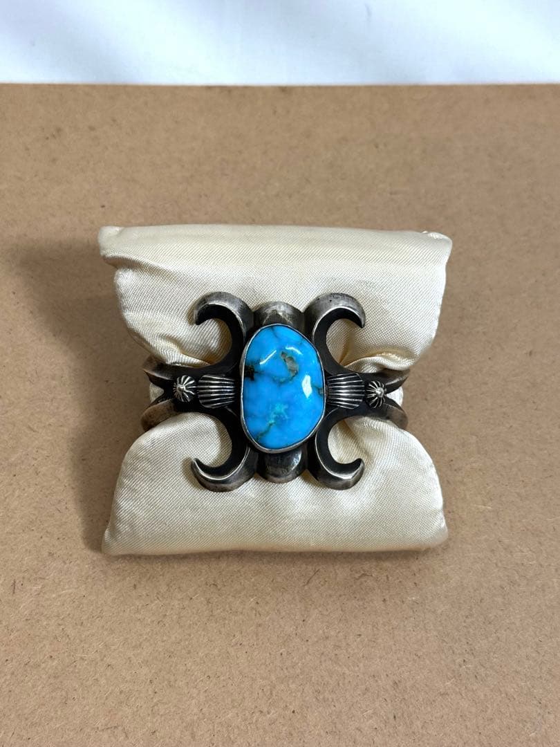 アクセサリー Henry Morgan(Navajo) /Sand Cast Bracelet