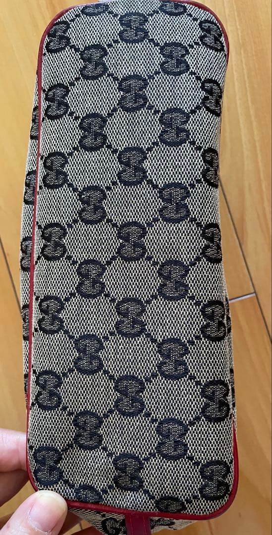 GUCCI GGパターン ポーチ