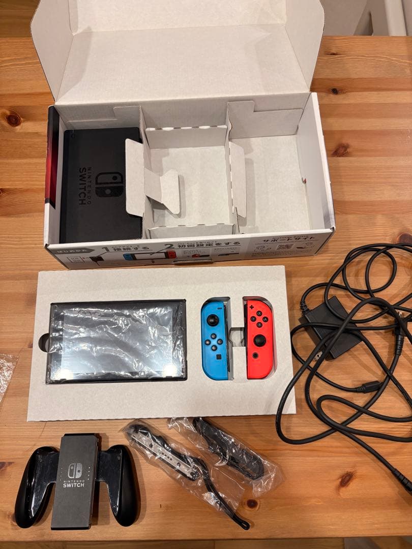Switch 本体　箱、付属品有り
