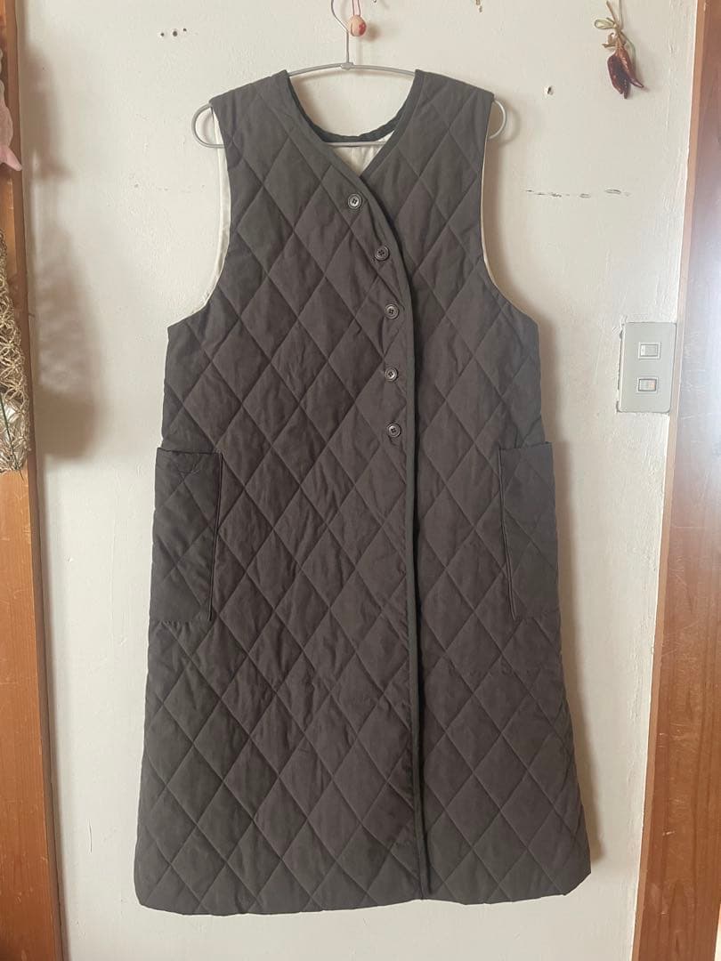 【megg】Gauze ダークブラウン キルティングベスト ノースリーブ