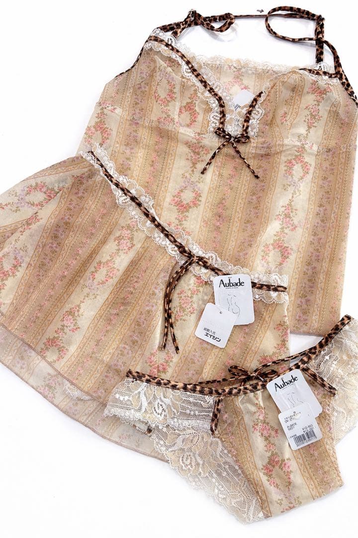 AUBADE オーバドゥ キャミソール ショーツ スカートタンガ　3点セット