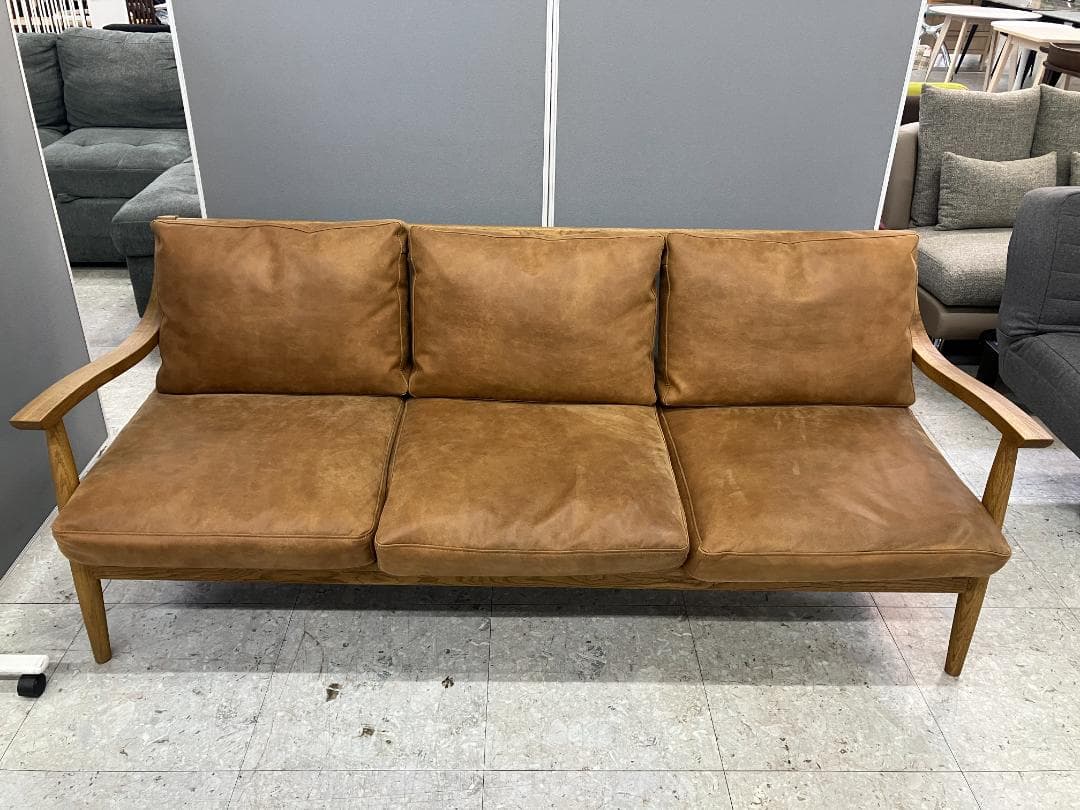 クラッシュゲート CRASH GATE 3人掛けソファ アルネソファ ブラウン