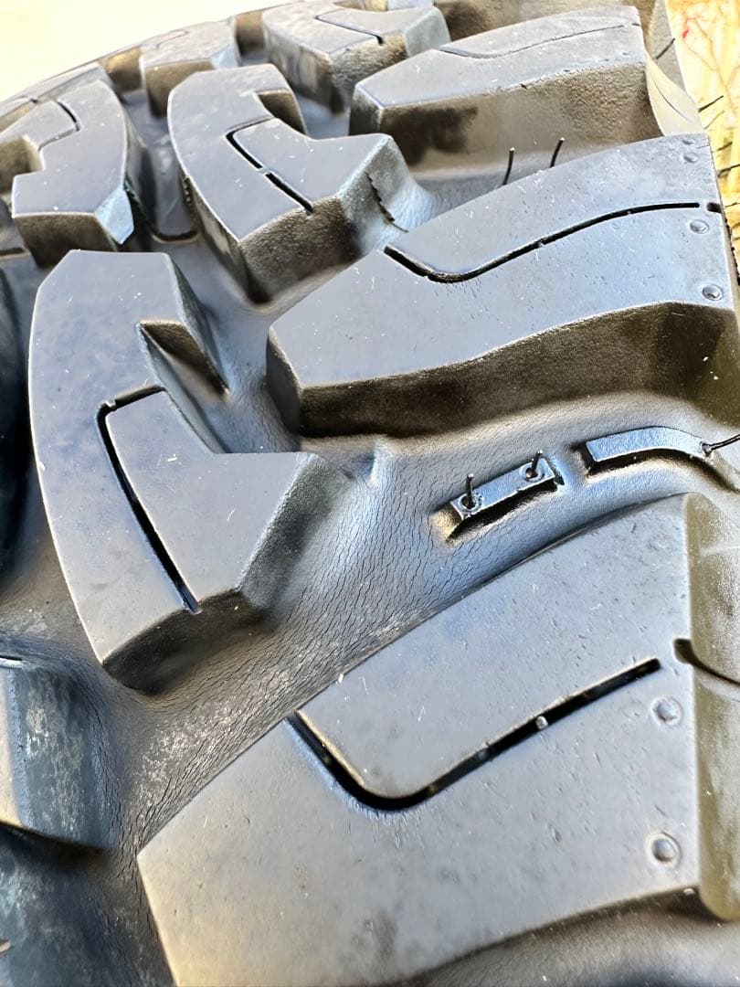 タイヤ・ホイール TOYO TIRES OPEN COUNTRY M/T 225/75R16