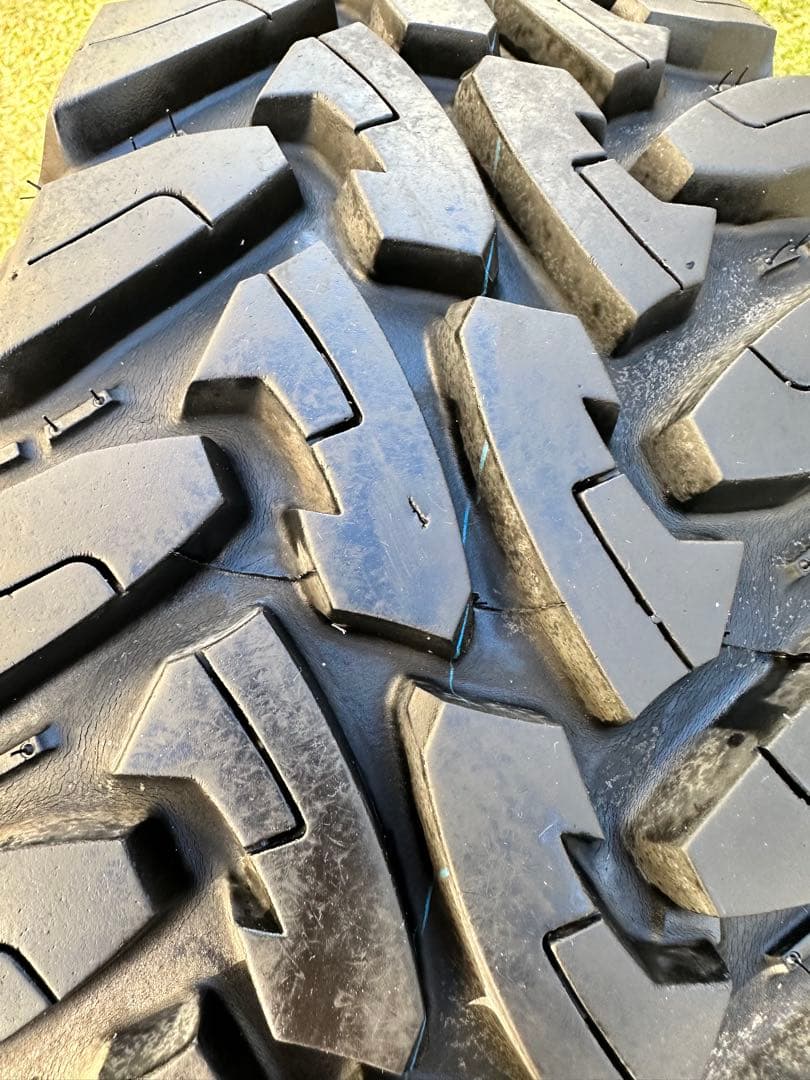 タイヤ・ホイール TOYO TIRES OPEN COUNTRY M/T 225/75R16