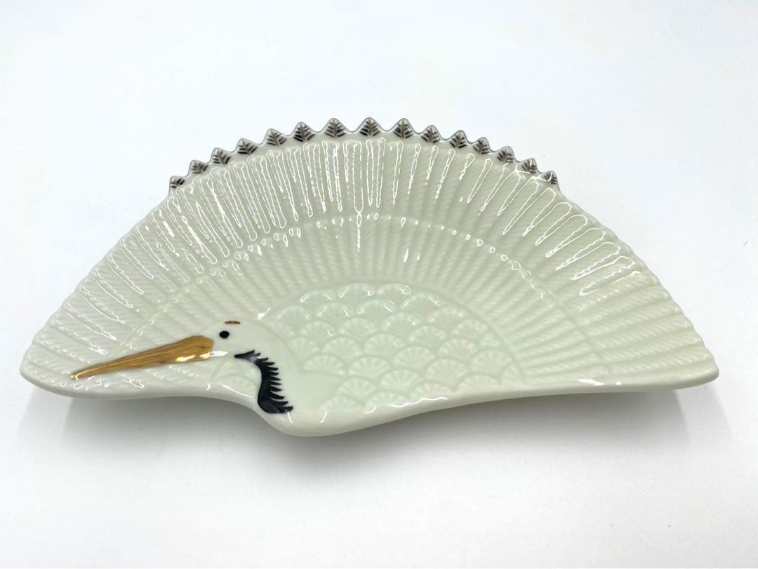 【☆希少なお品☆】【新品】有田焼伯父山窯　錦アイボリー釉鶴形盛皿　25cm縁起物