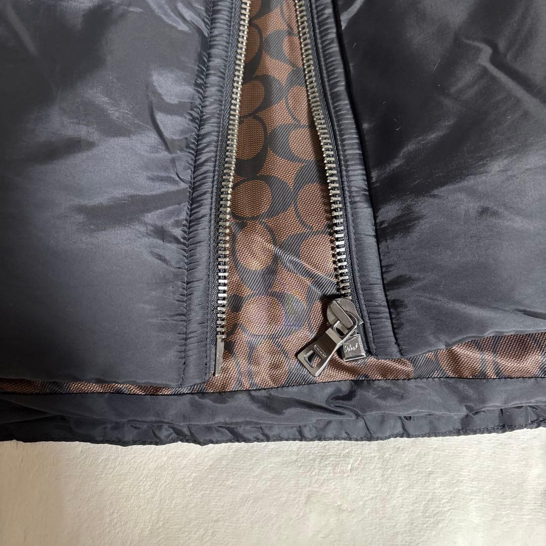 COACHブラックダウンベスト