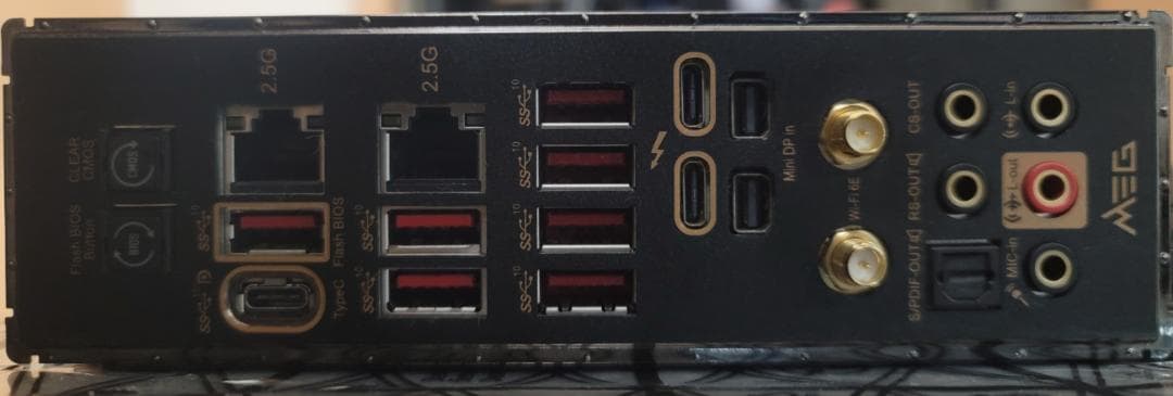 マザーボード MSI MEG Z690 ACE