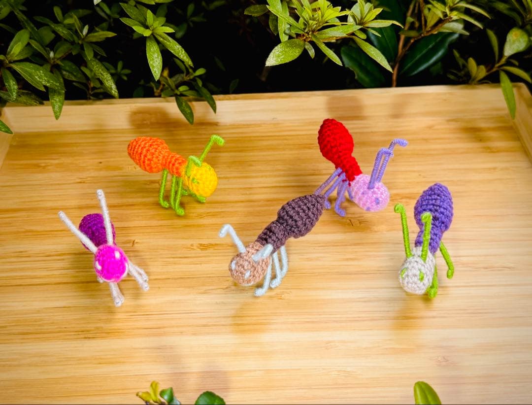 ハンドメイド クロシェ編み アリ 5体セット インテリア アート作品