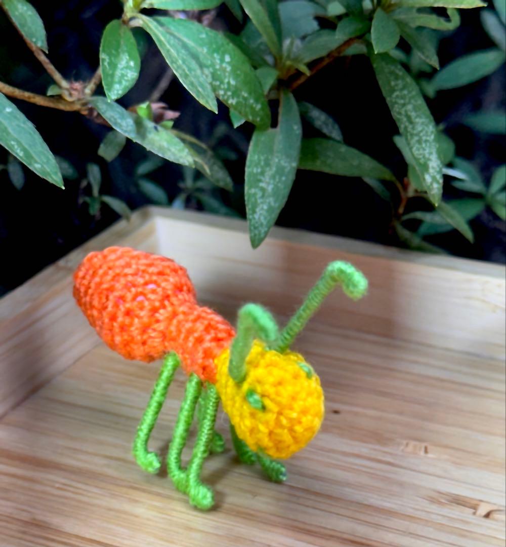 ハンドメイド クロシェ編み アリ 5体セット インテリア アート作品