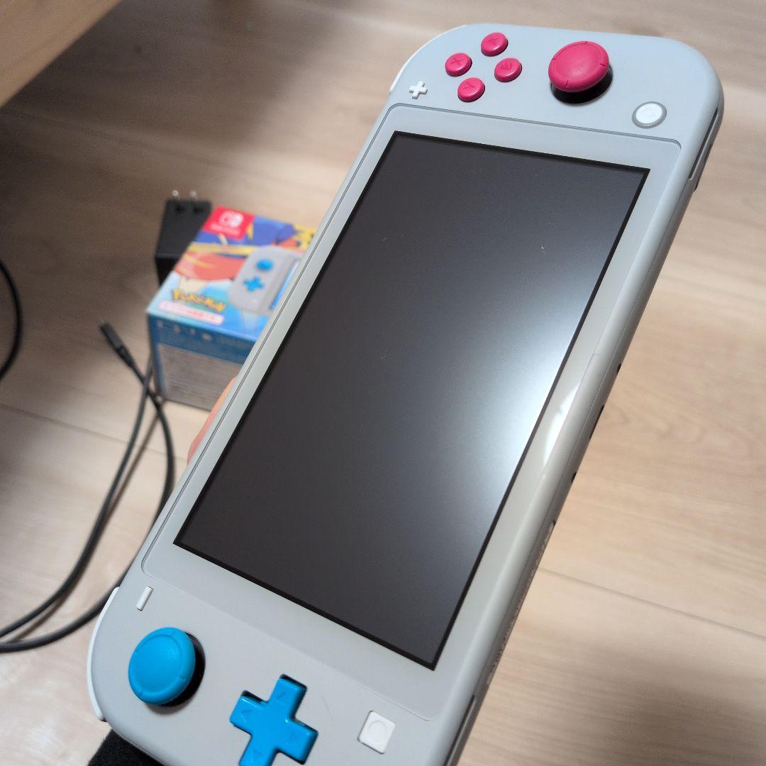 Nintendo Switch Lite　本体