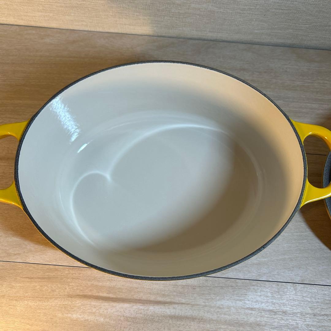 ルクルーゼ　ココットオーバル　ネクター　25cm 両手鍋　鍋