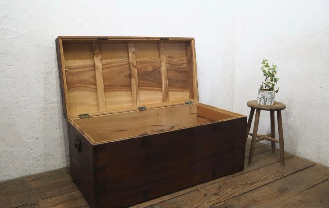 早いもの勝ち！アンティーク　コファ　ブランケットボックス　トランク　ヴィンテージ
