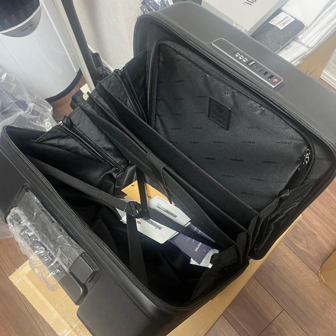 samsonite MINTER SPINNER 44/15 キャリーケース