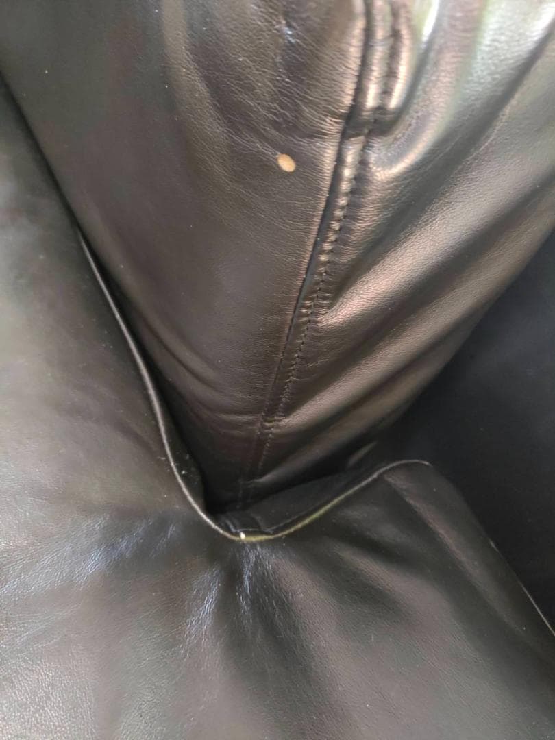 【値下げ中】HUKLA 総革張り仕様 フクラ L字型 カウチソファセット（中古）