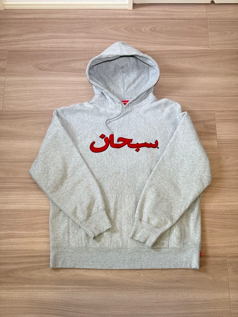 Supreme フーディ