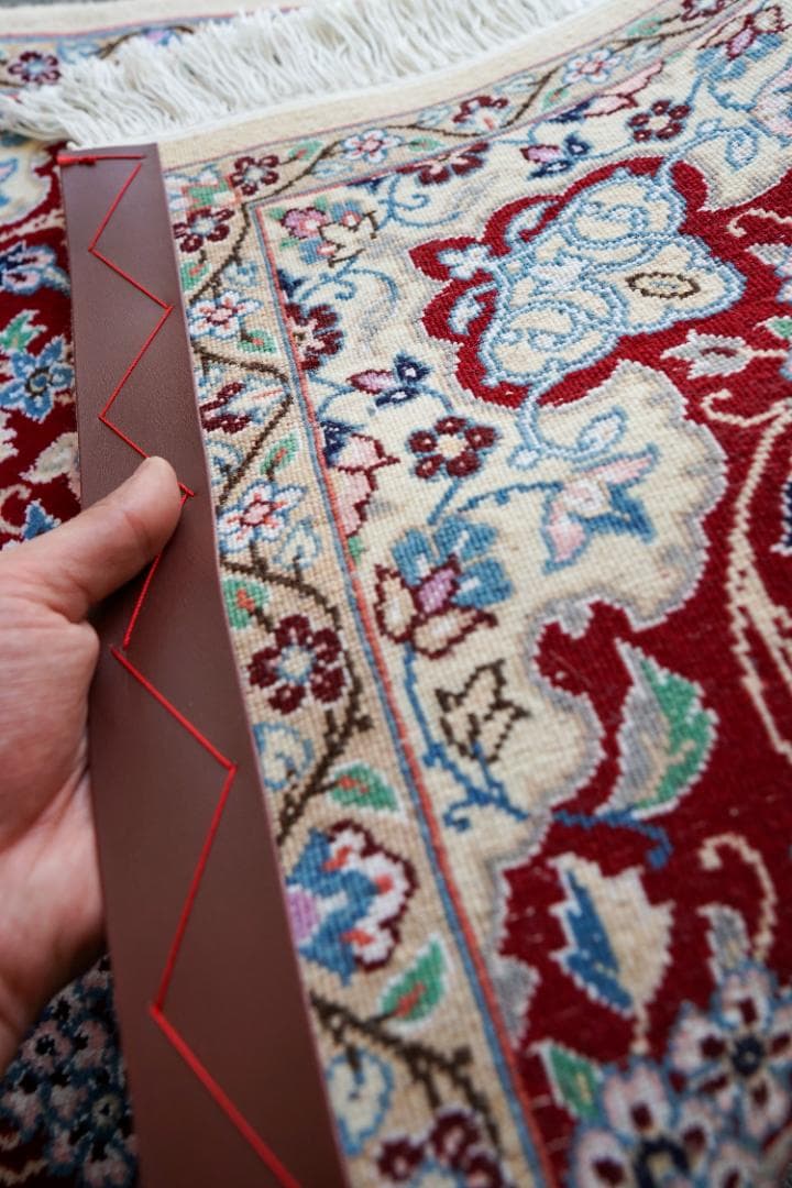 90×62cm　ペルシャ手織り絨毯