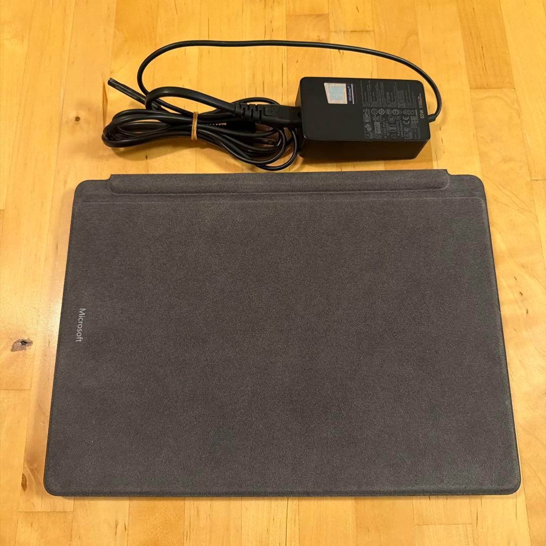 Surface Pro 9 Core i7 メモリ16GB キーボード・ペン付き