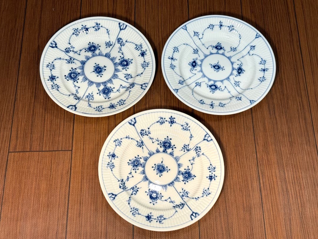 ロイヤルコペンハーゲン　ブルーフルーテッドプレインプレート 17cm 3枚
