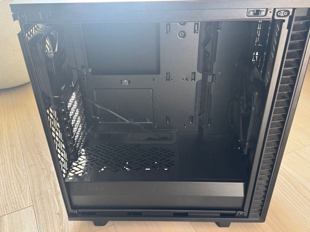 PCケース(自作PC用) Fractal Design Define 7 Compact Solid