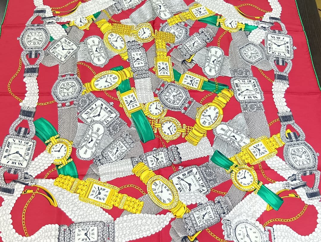 502 Cartier カルティエ 時計 シルク スカーフ　箱付き