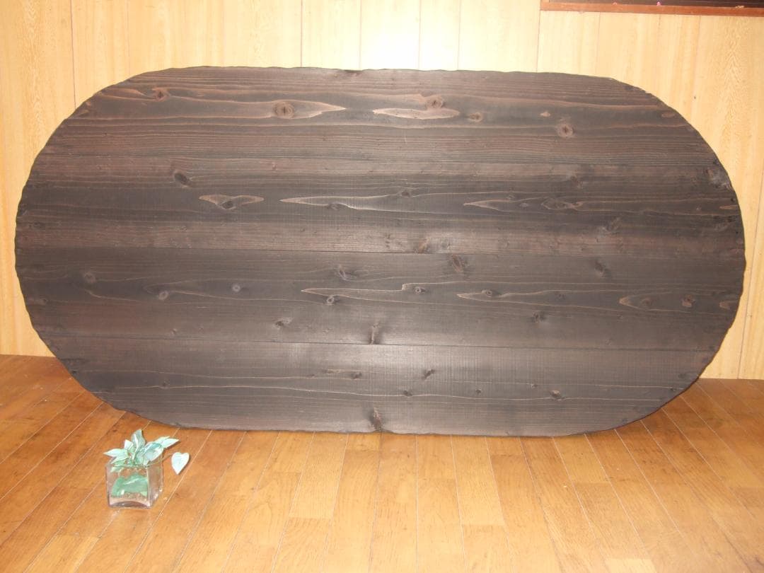 コヤ木工こだわり製作創りたて！大型でモダンな円卓テーブル・丸テーブル