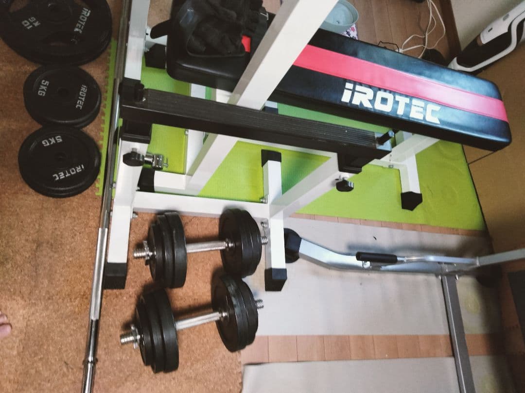 【最終値引】ベンチプレスセット　アイロテック＋　ボディーマーカーダンベルセット