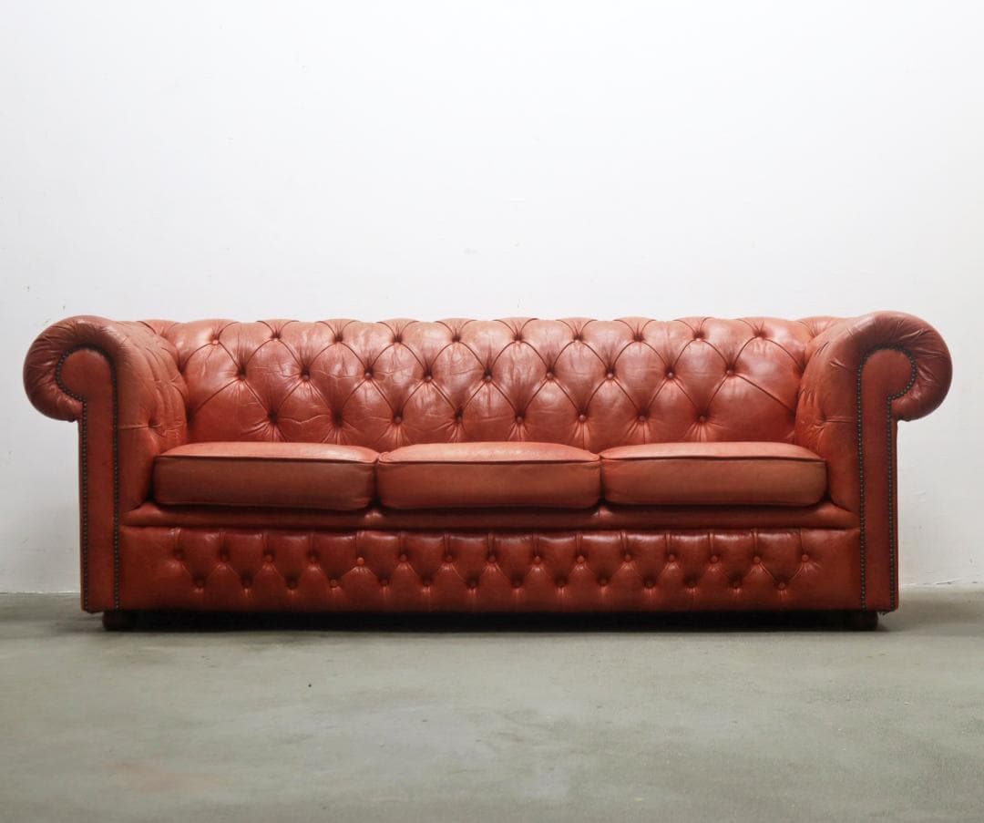 イギリス DISTINCTIVE チェスターフィールド 3Pソファ ヴィンテージ