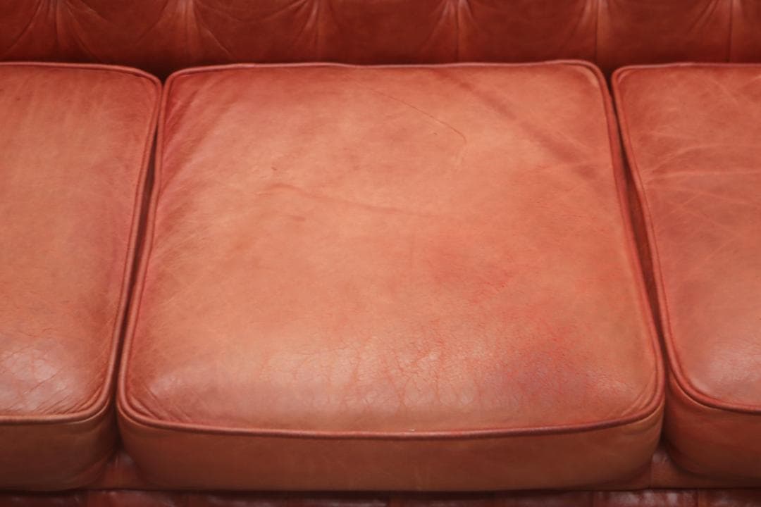 イギリス DISTINCTIVE チェスターフィールド 3Pソファ ヴィンテージ