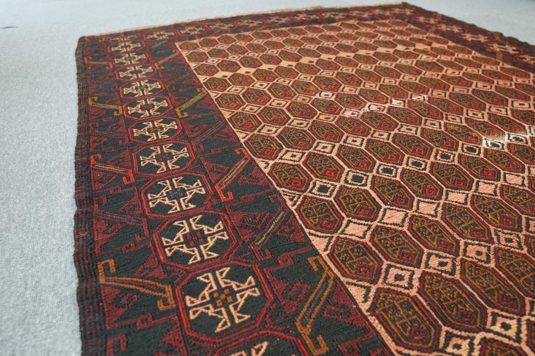 ペルシャ 手織りキリム 181×150 ヴィンテージラグ