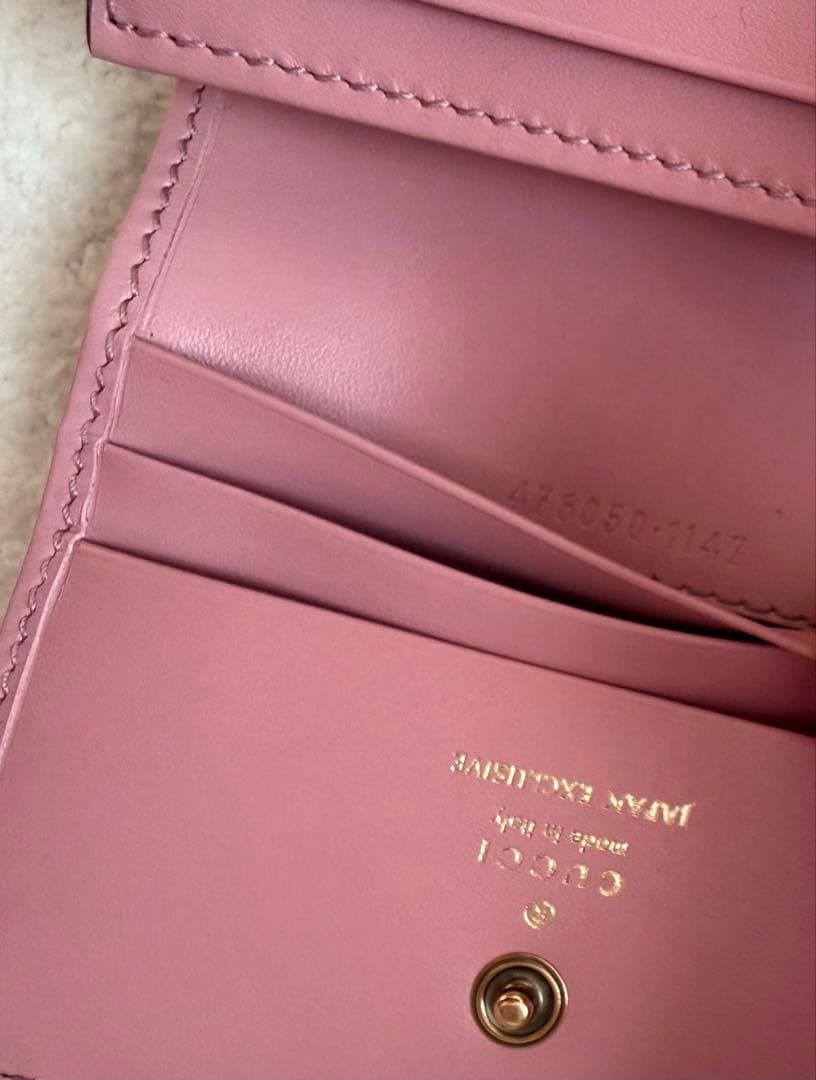 GUCCI 二つ折り財布　さくらんぼ
