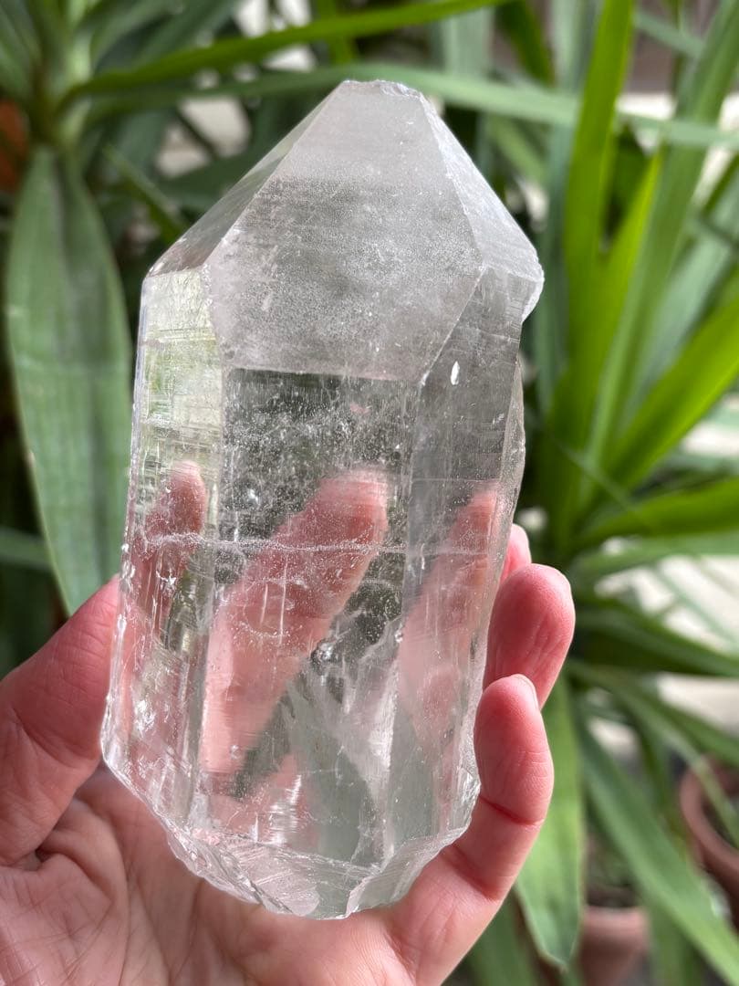 インド　マニハール産　グリーンファントムクォーツ　ポイント　873g 気泡入り