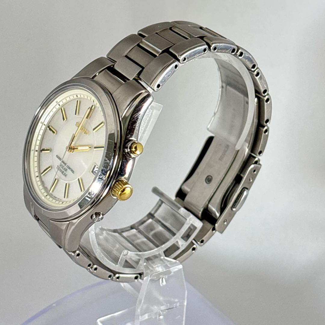 稼働 SEIKO メンズ腕時計 電波ソーラー チタニウム デイト 軽量 コンビ