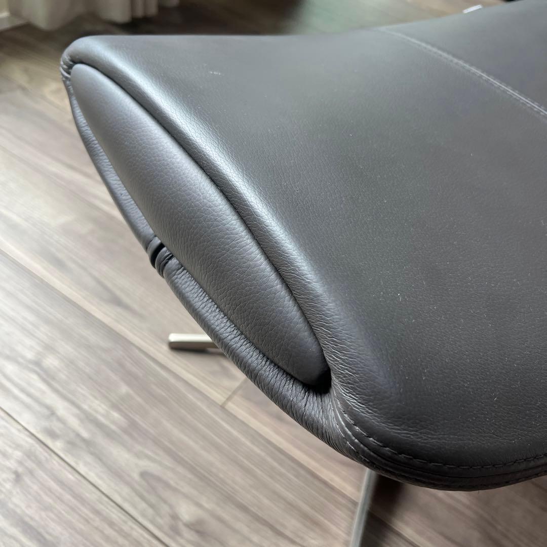 godplayer.jpです❗️ボーコンセプトオットマン❗️25万円❗️半額‼️