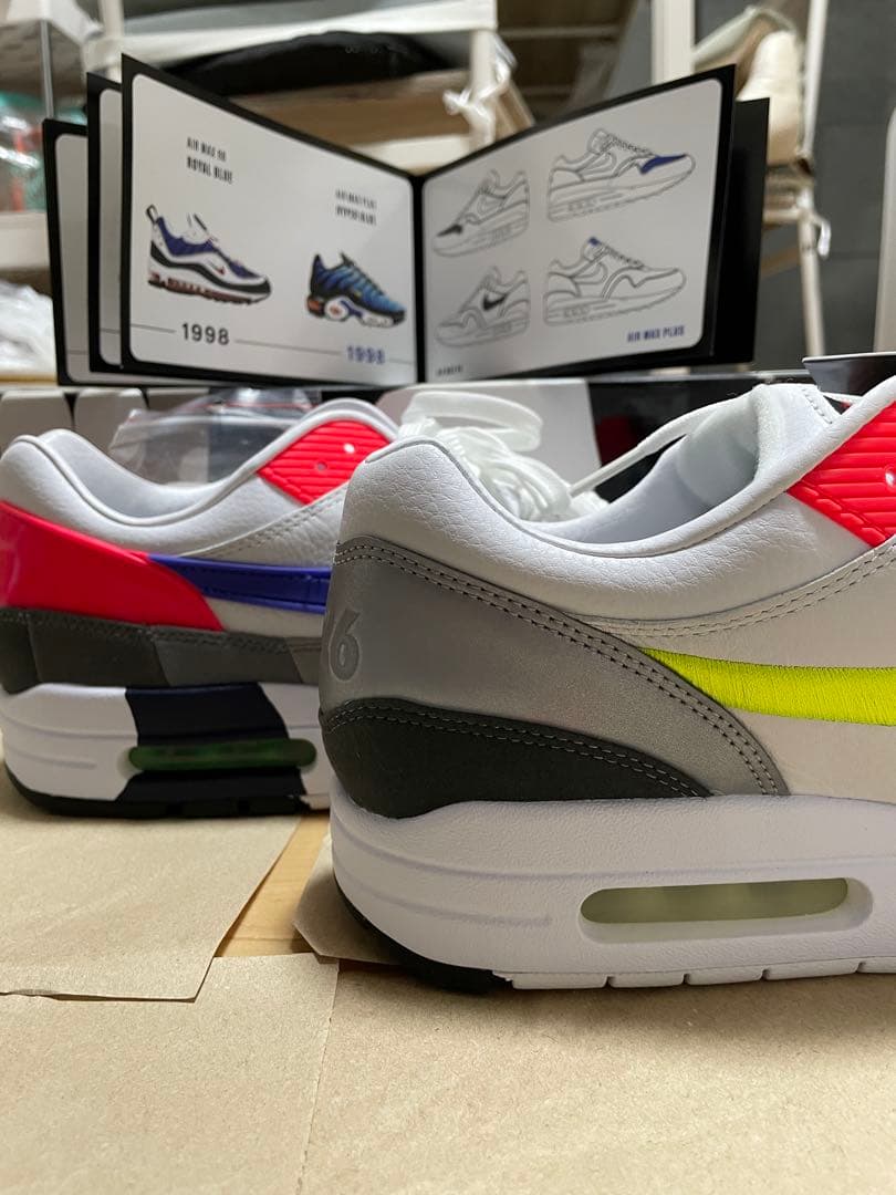Nike Air max 1 EOI<箱、タグ付き新品>