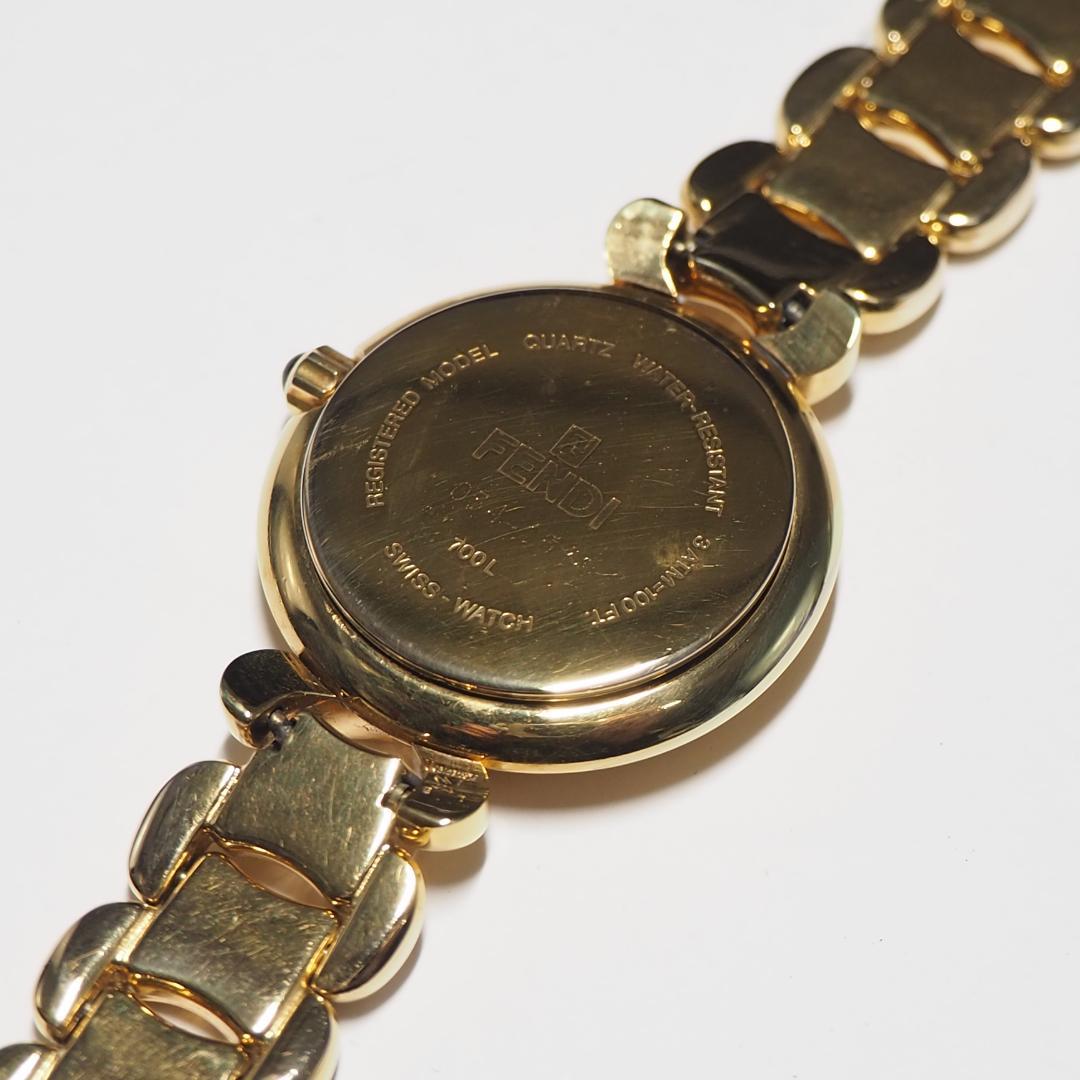 美品 フェンディ FENDI 700L シェル文字盤 腕時計 箱 H529