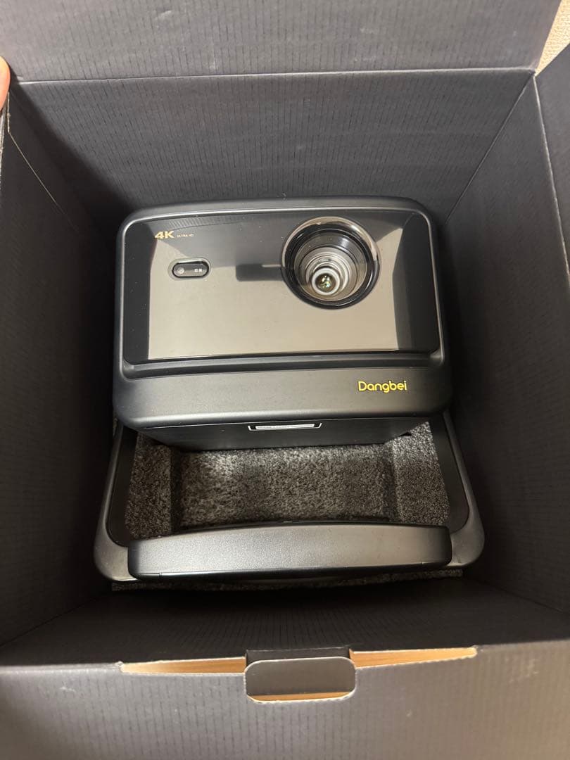 Dangbei DBOX02 Pro レーサープロジェクター 4K