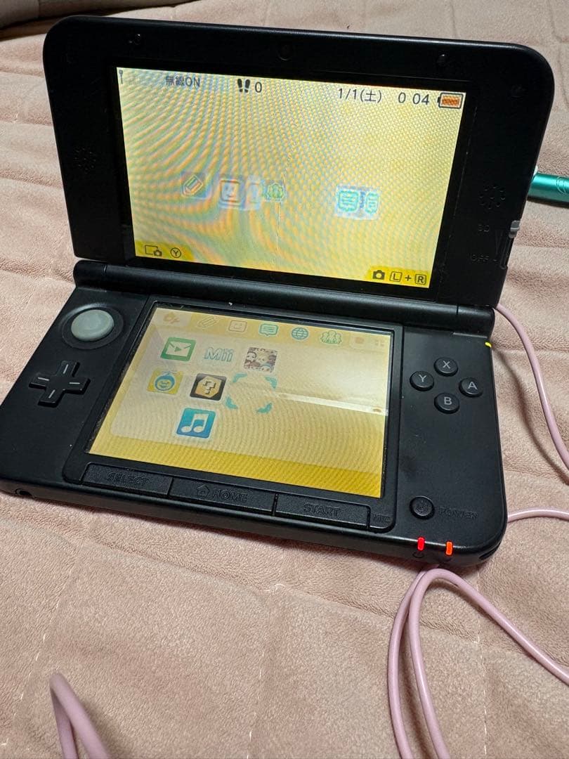 ク*ス様 ニンテンドー3DS LL　レッドブラック