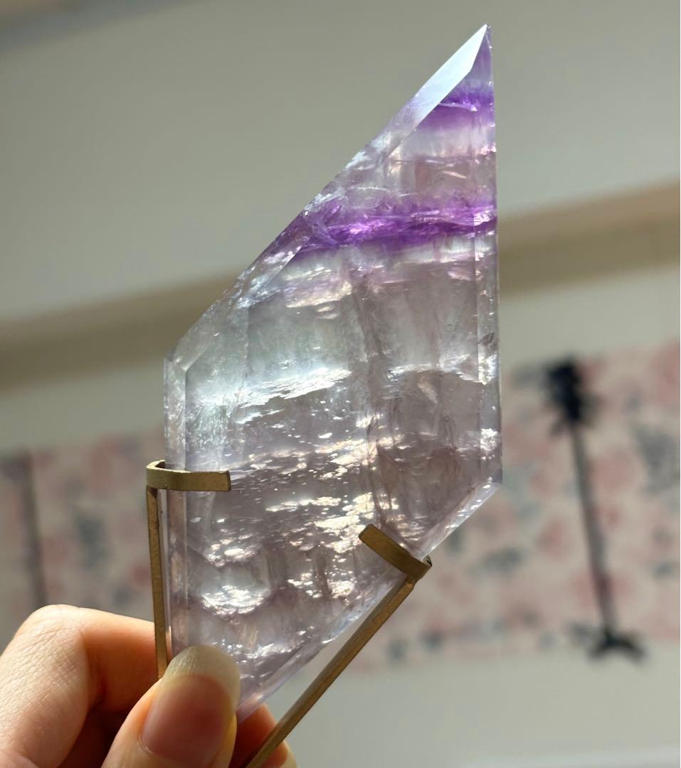 値下げ　高品質　パープルピンクフローライト　菱形　ダイヤモンド　スタンド付き