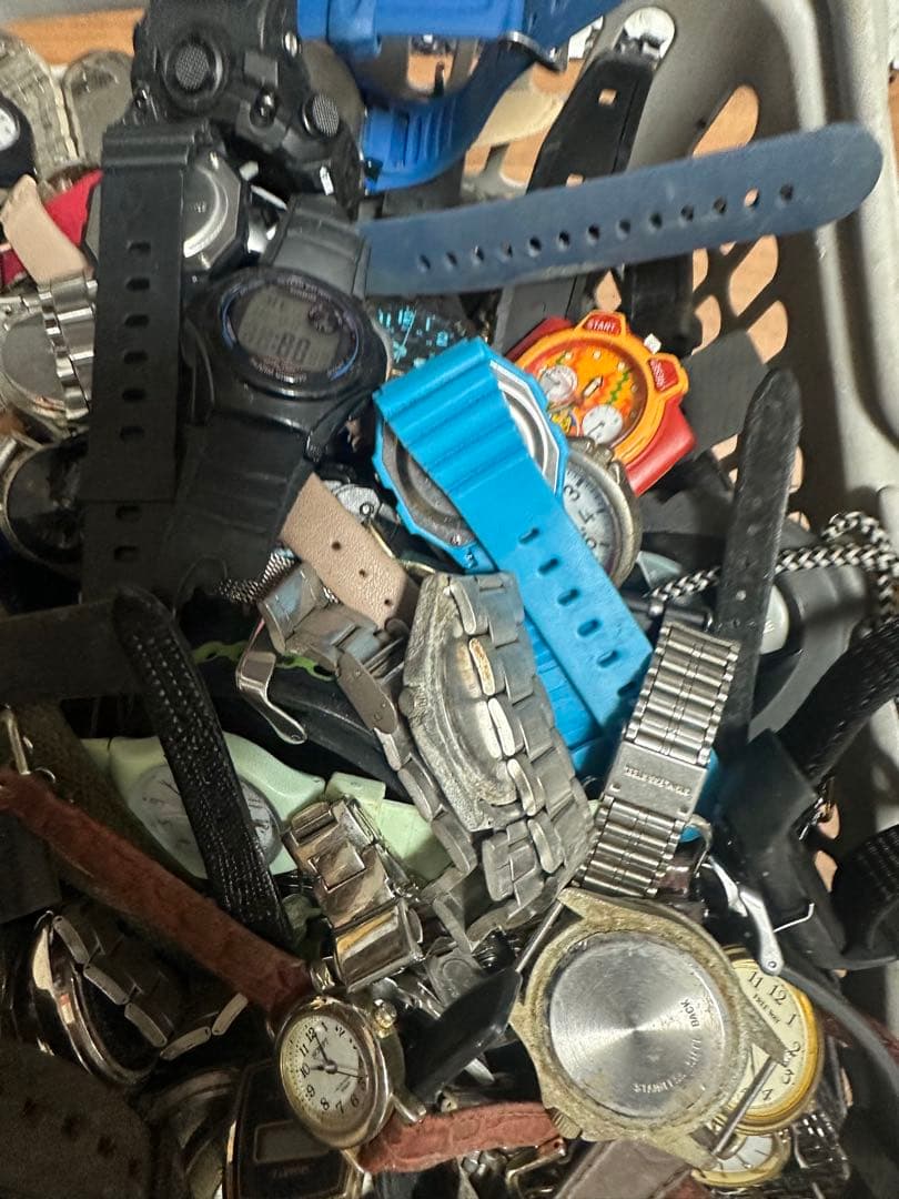 腕時計腕時計腕時計620台まとめて売る