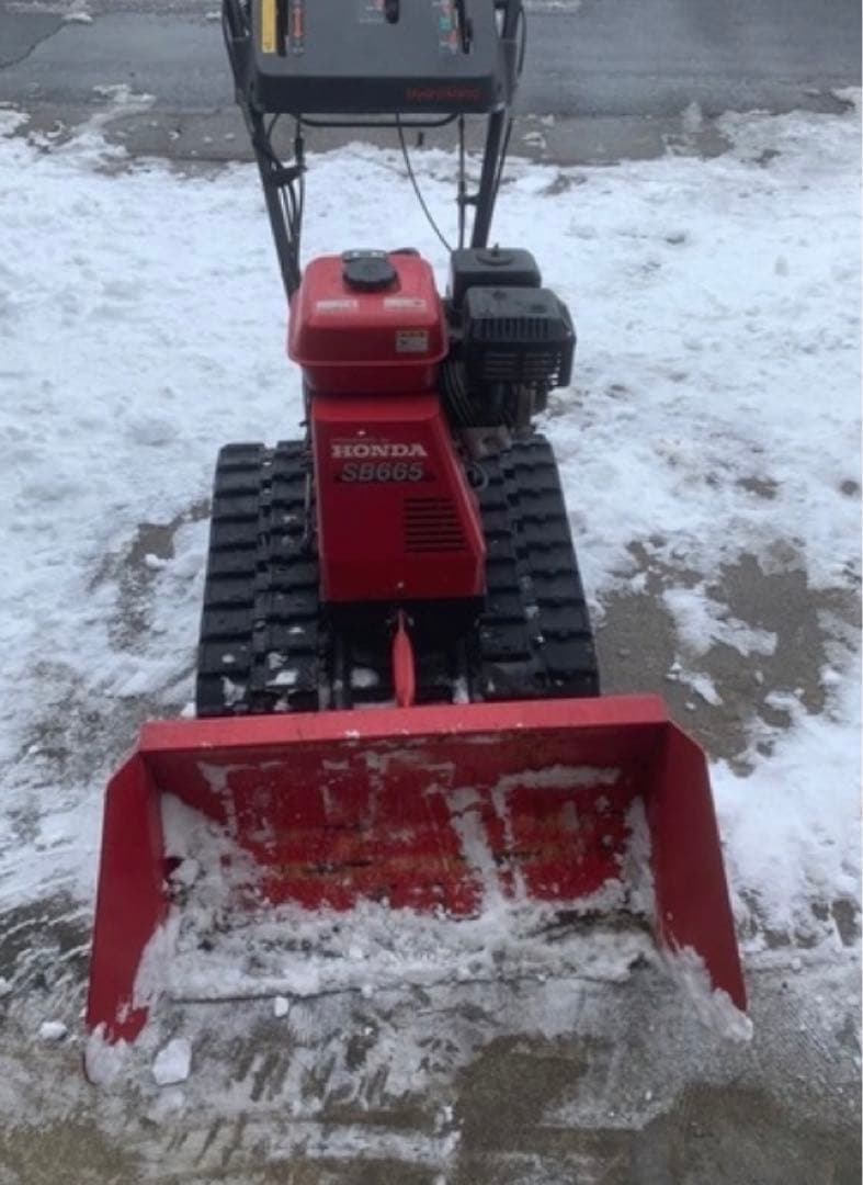 HONDA SB665 除雪機 赤　ユキオスタイプ　岐阜県より