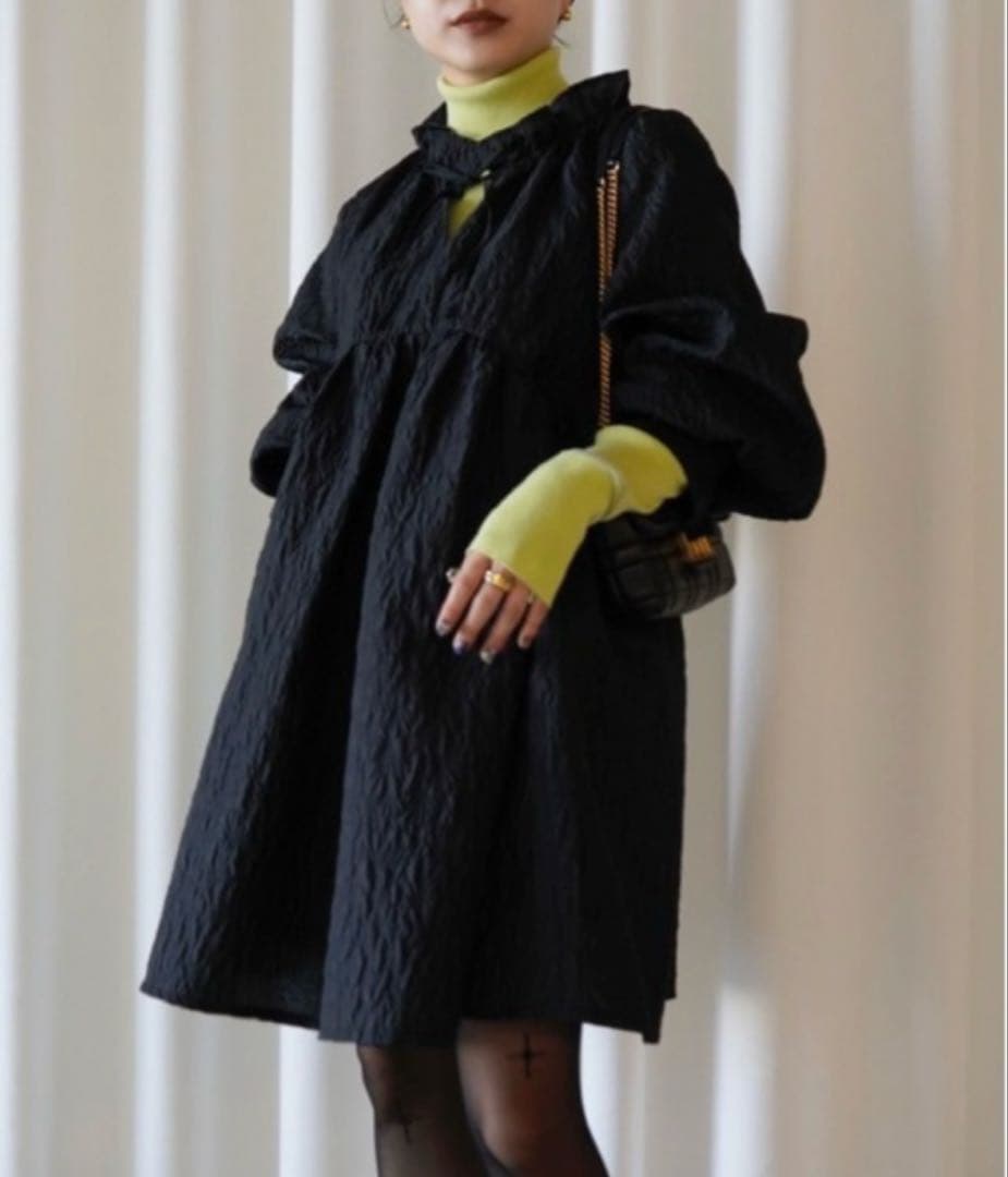 Ameri BUMPY VOLUME MINI DRESS 美品