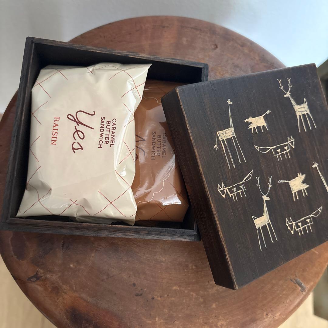 桐箱　拭きうるし仕上げ