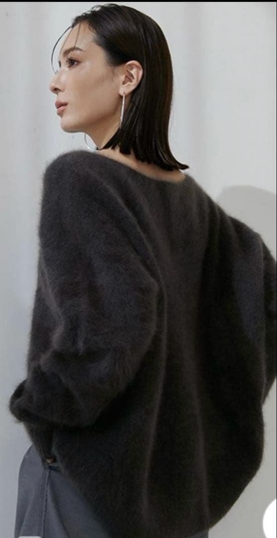 最終価格　anuans アニュアンス　ラクーンボートネックニットプルオーバー