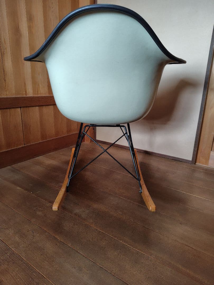 イームズ　ロッキンアームチェア　ヴィンテージ(1977年製) ※更に値下げ