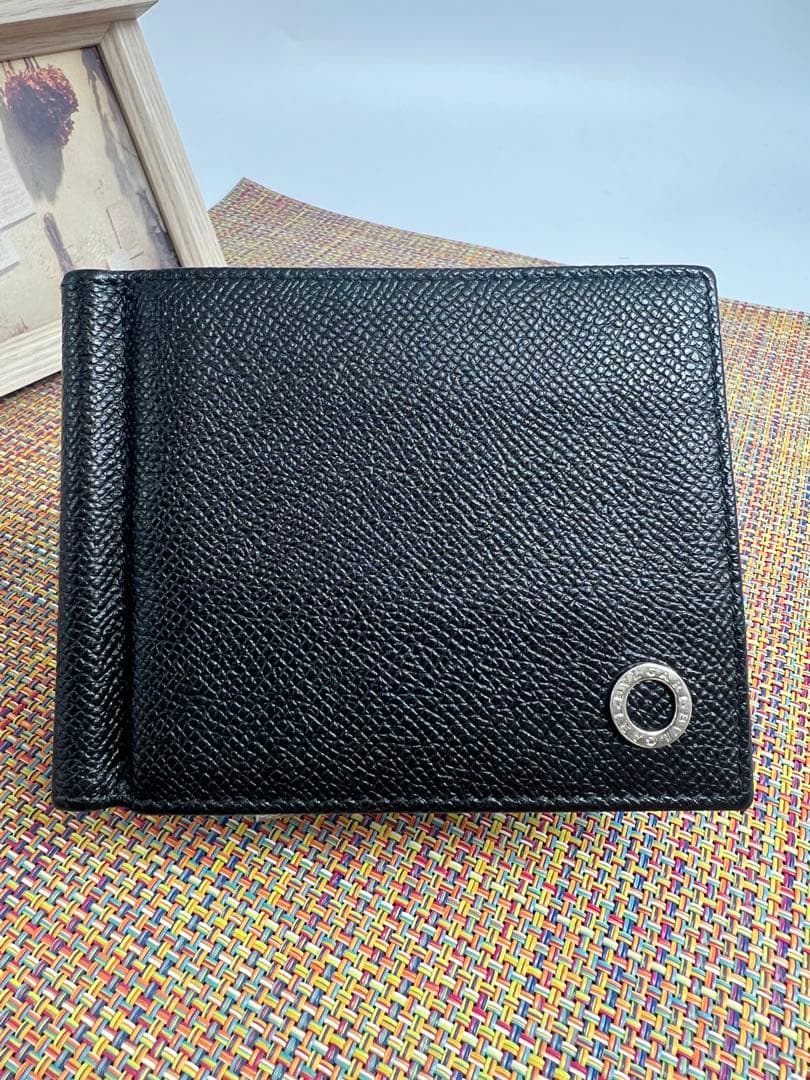 ✨極美品✨BVLGARIブルガリ　マネークリップ　ブルガリマン　札入れ　レザー