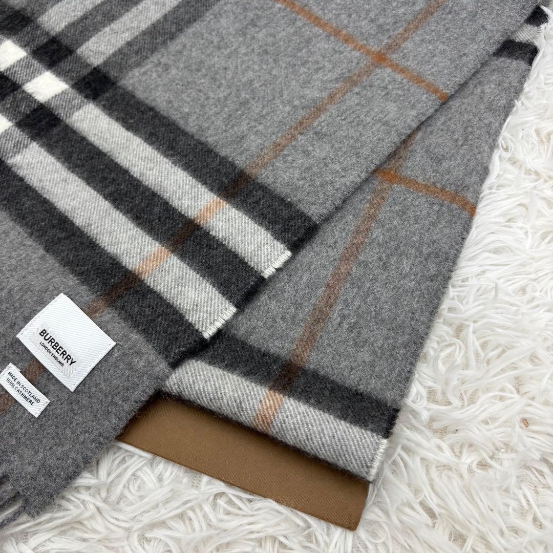 BURBERRY　バーバリー　マフラー　カシミア100%　未使用保管品