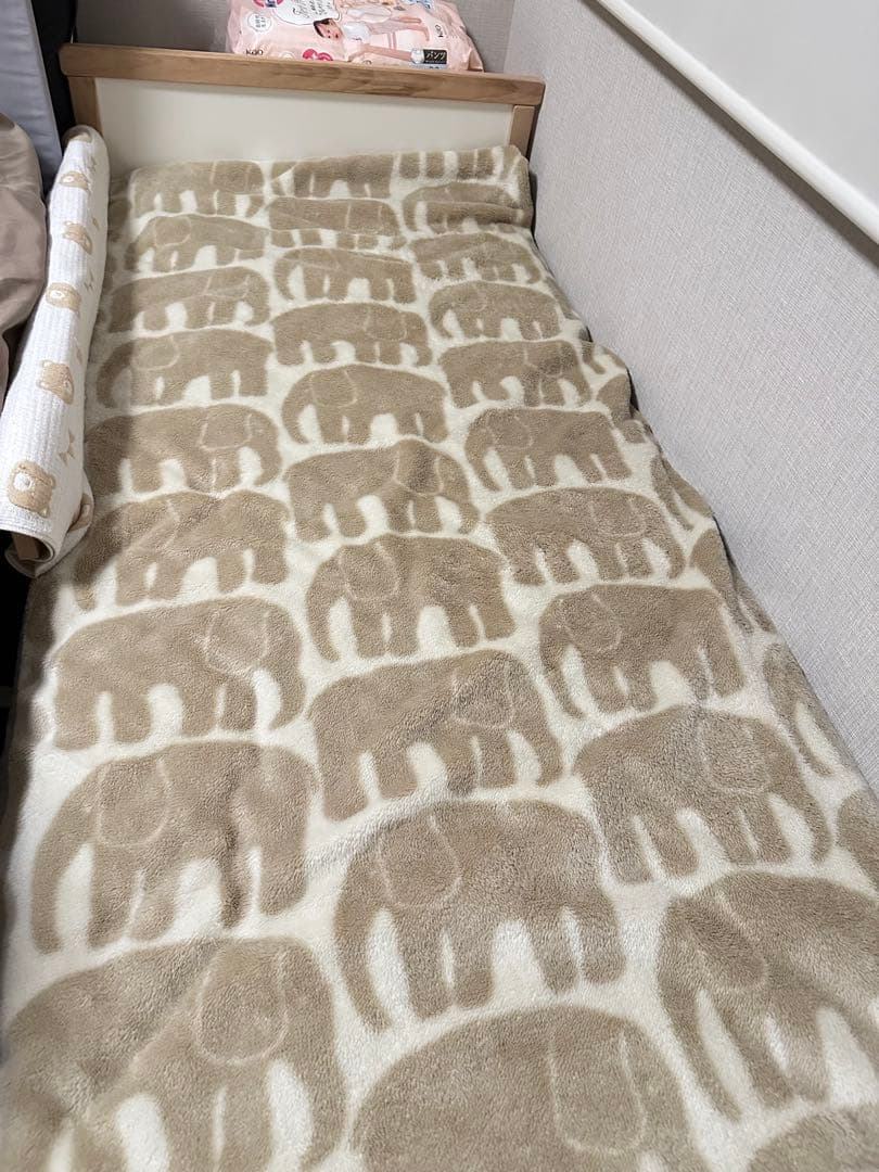 (メル様)【美品】IKEA スニーグラル マットレスつき