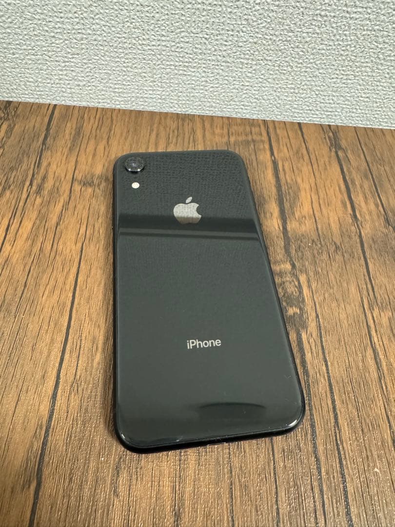 iPhoneXR本体 ライトニングケーブル付き