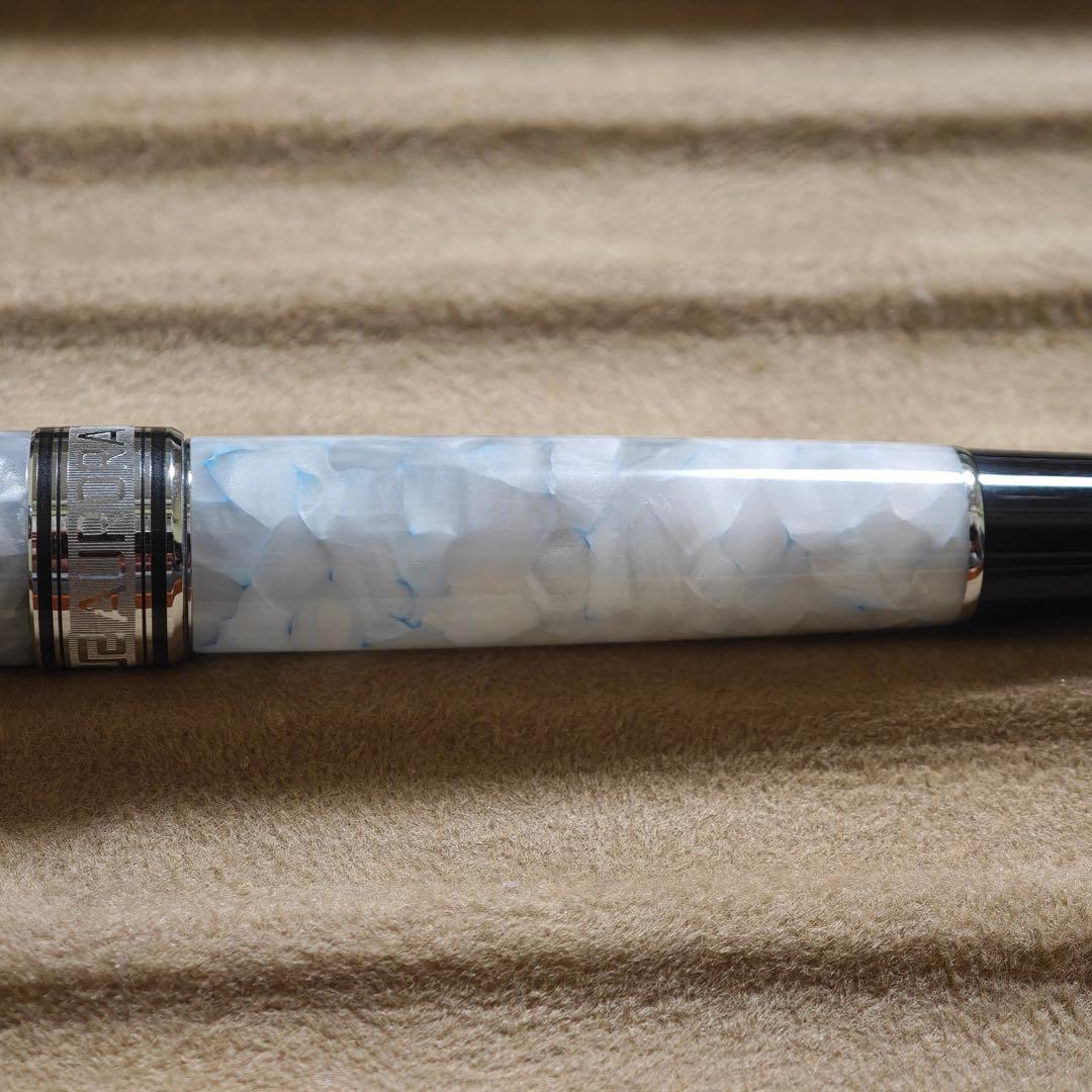 アウロラ オプティマ 限定365 ビアンカ Goccia CEニブ